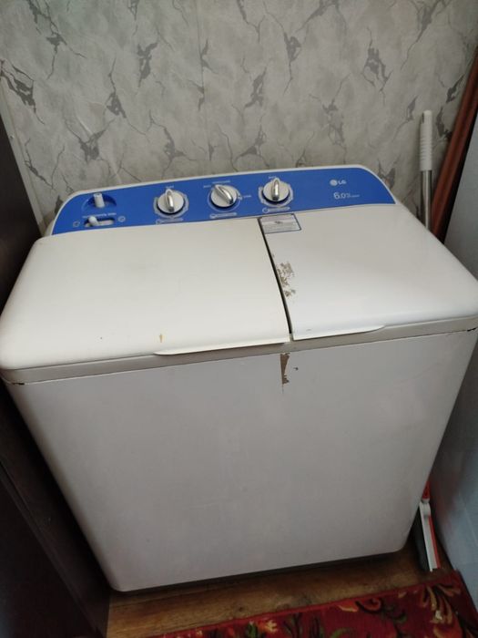 Продам стиральную машину полу-автомат