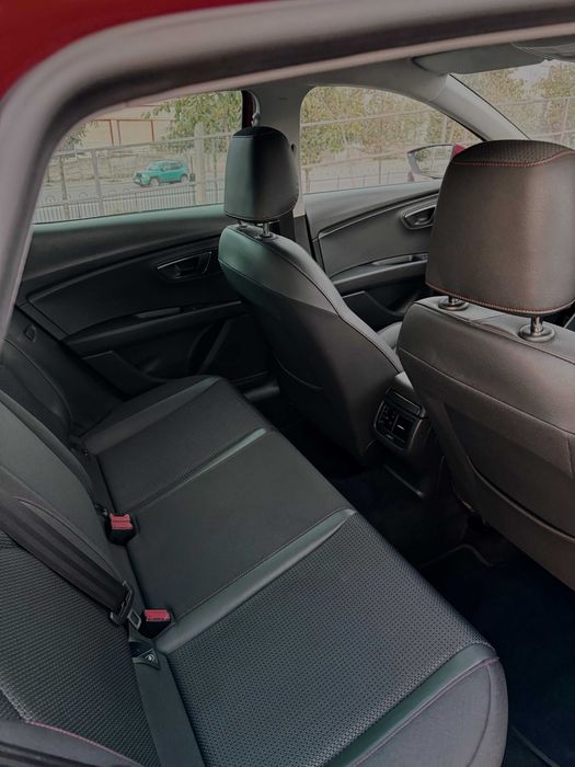 SEAT Leon FR 2.0 TDI / 150 CP – Full FR – 2013 – Stare Impecabilă