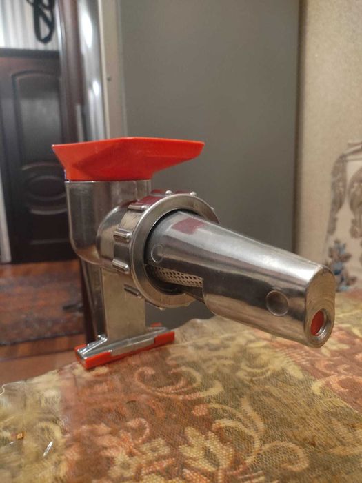 Мясорубка Соковыжималка 2 в 1 новая 90-х годов