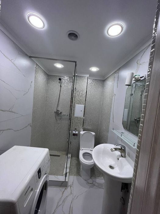 Карасу 6  бывшее общежитие 1/2/4
1/2/4 Кирпич дом 
23 кВ м 
Ремонт  Ме