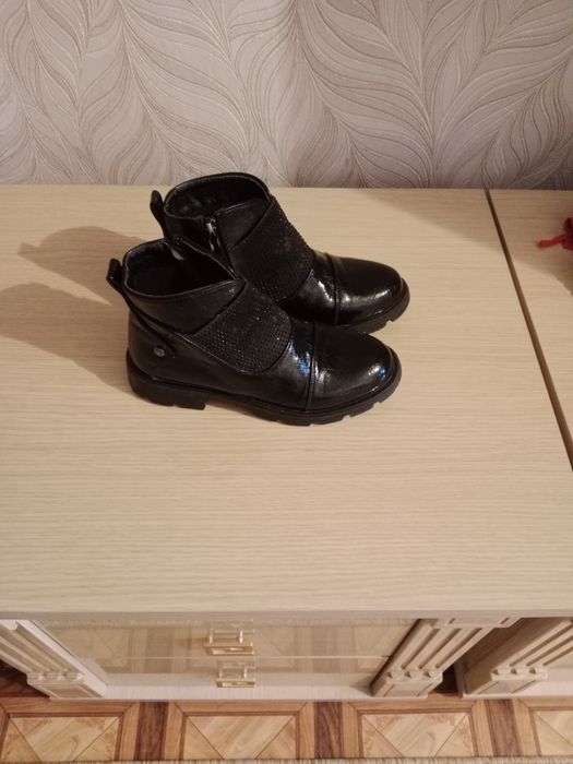 Ботинки осенние.