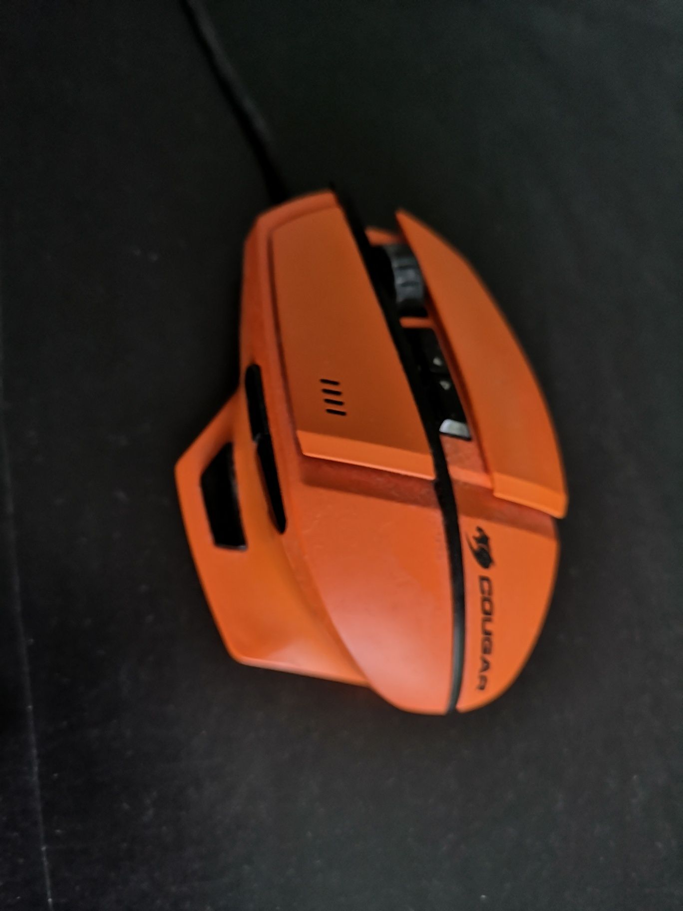 Vând mouse gaming Cougar 600M