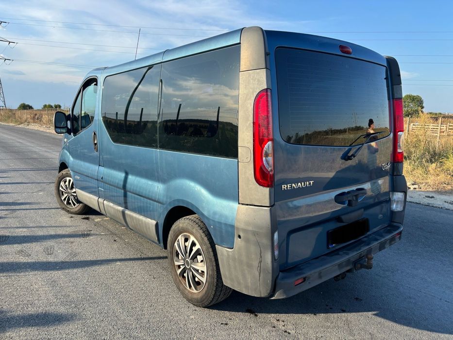 Renault Trafic facelift 8+1