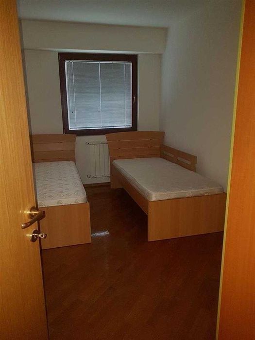 Дава се под наем Тристаен апартамент в Бургас, Славейков - 76 кв.м за 280.5 € - Снимка #5