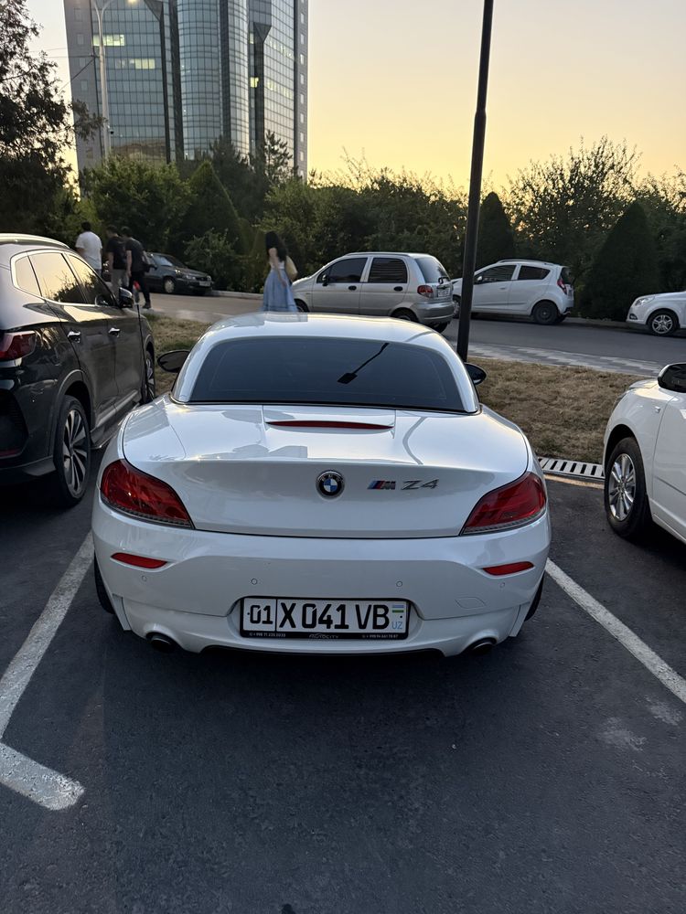 Продаю  Bmw z4 35i