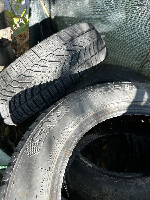 Зимни гуми R15.