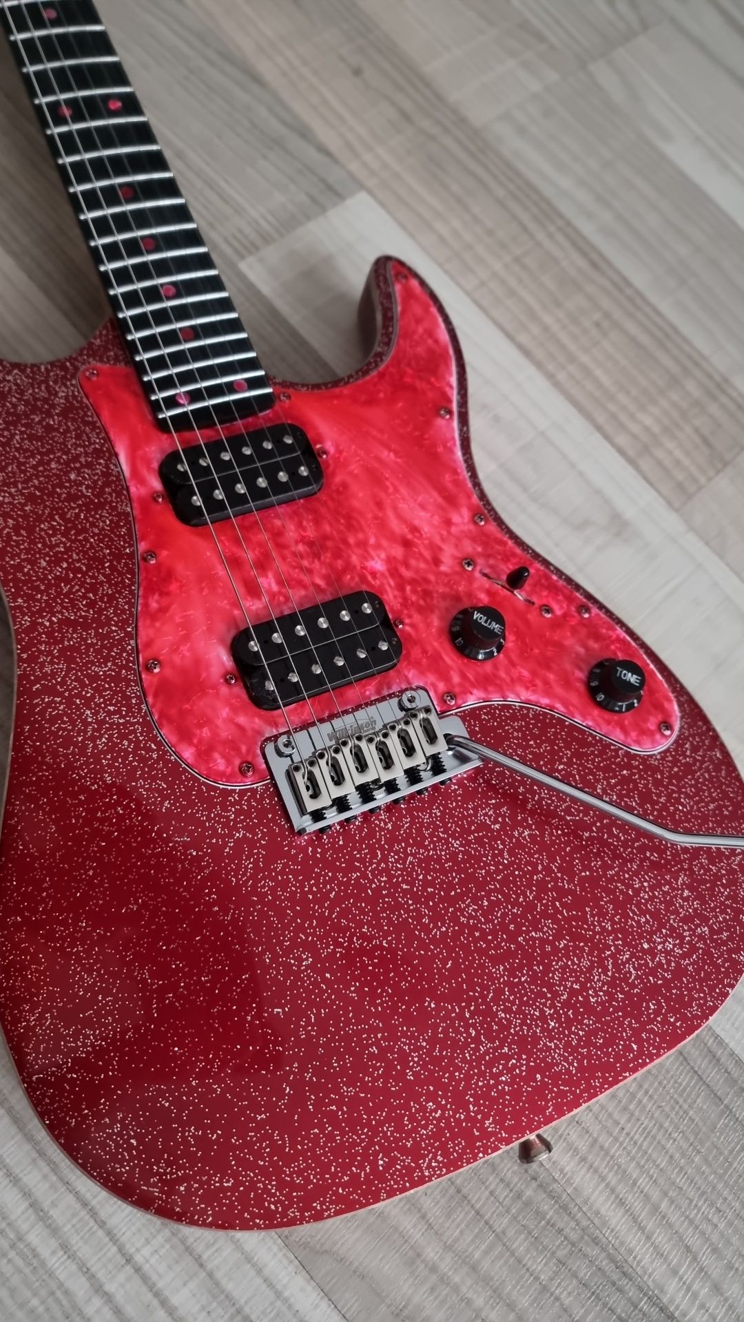 Chitară electrică JET JS500 Red Sparkle high end specs