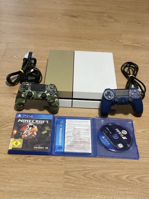 Consola PS4 (Playstation 4) GOLD edition + 2 Controllere +Jocuri Bonus