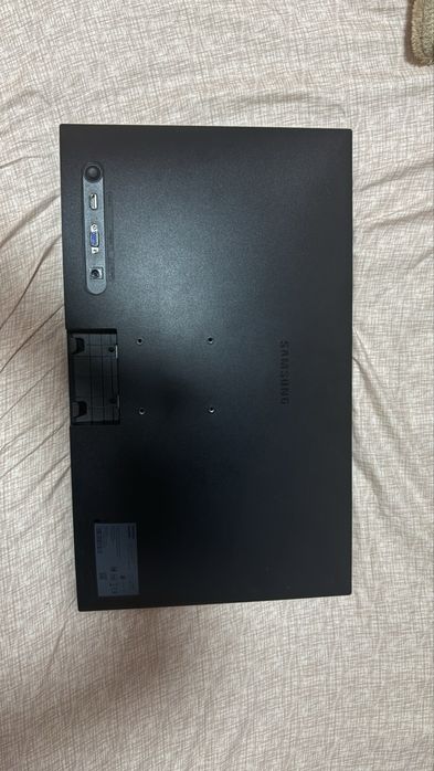 Vand monitor samsung 75 hz