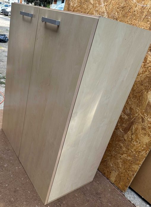 Comoda cu 2 usi si rafturi; Mic Dulap cu polite; Fiset