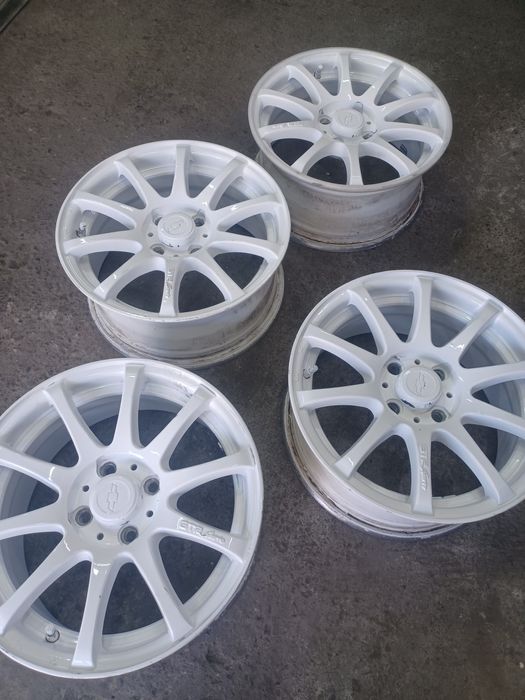 15 sport kovinniy