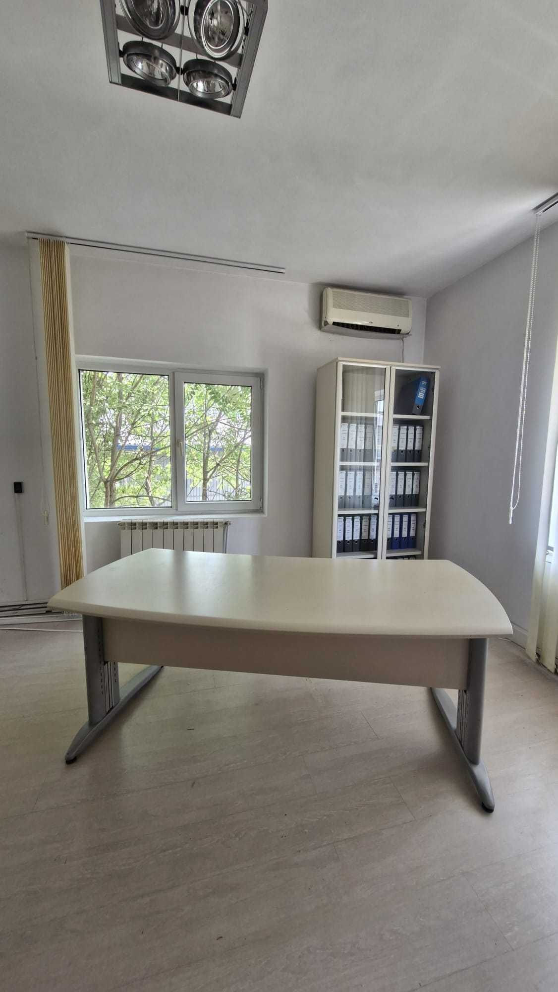 Mobilier modern birou - dulap si birou