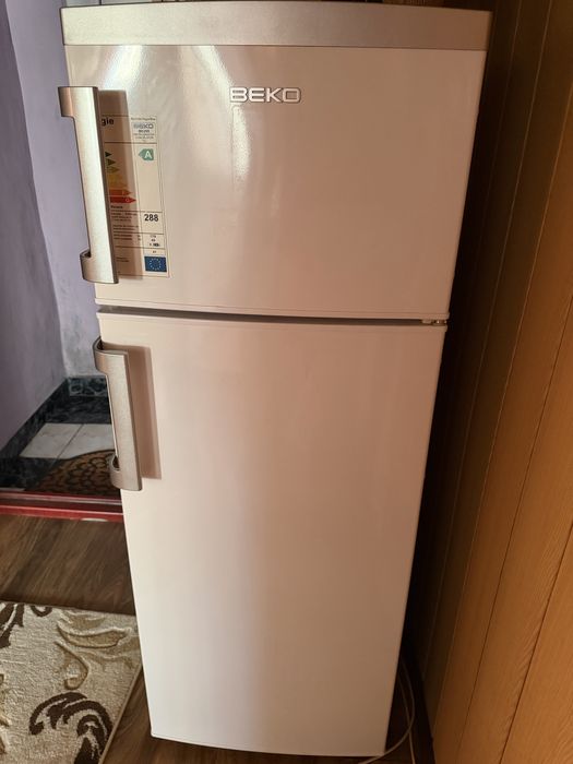 Frigider beko ..
