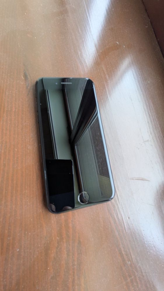Apple iPhone SE 2020