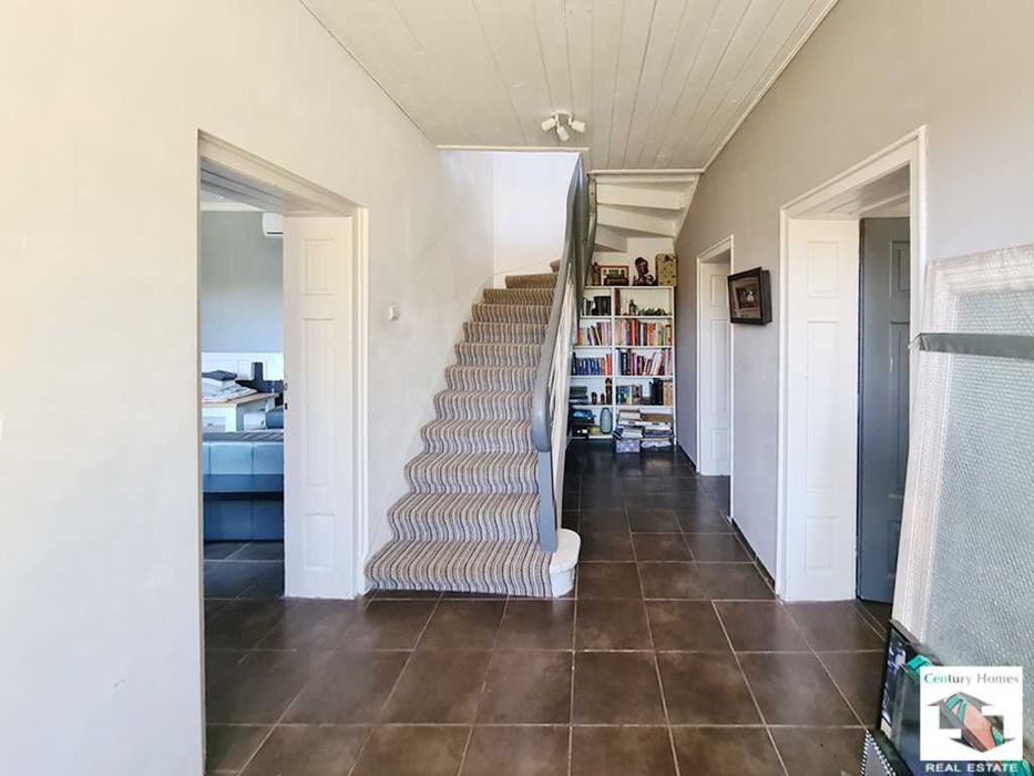 Продава се Къща в с. Стефан Стамболово, Област Велико Търново - 190 кв.м за 1448 €/кв.м - Снимка #12