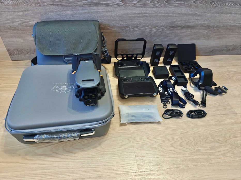 Дрон DJI Mavic 3 PRO Fly more combo + RC PRO + Hard Case + Аксесоари