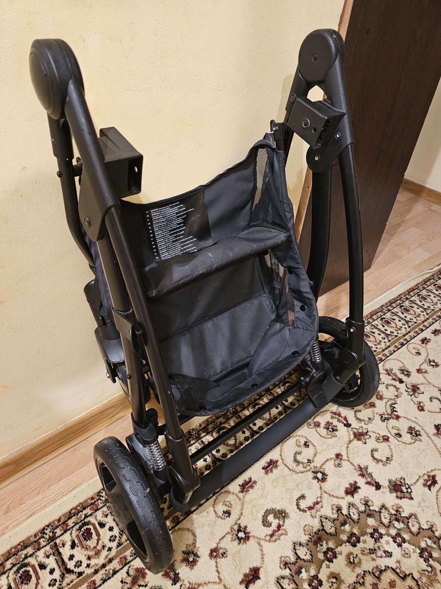 Продам детскую коляску Sybex