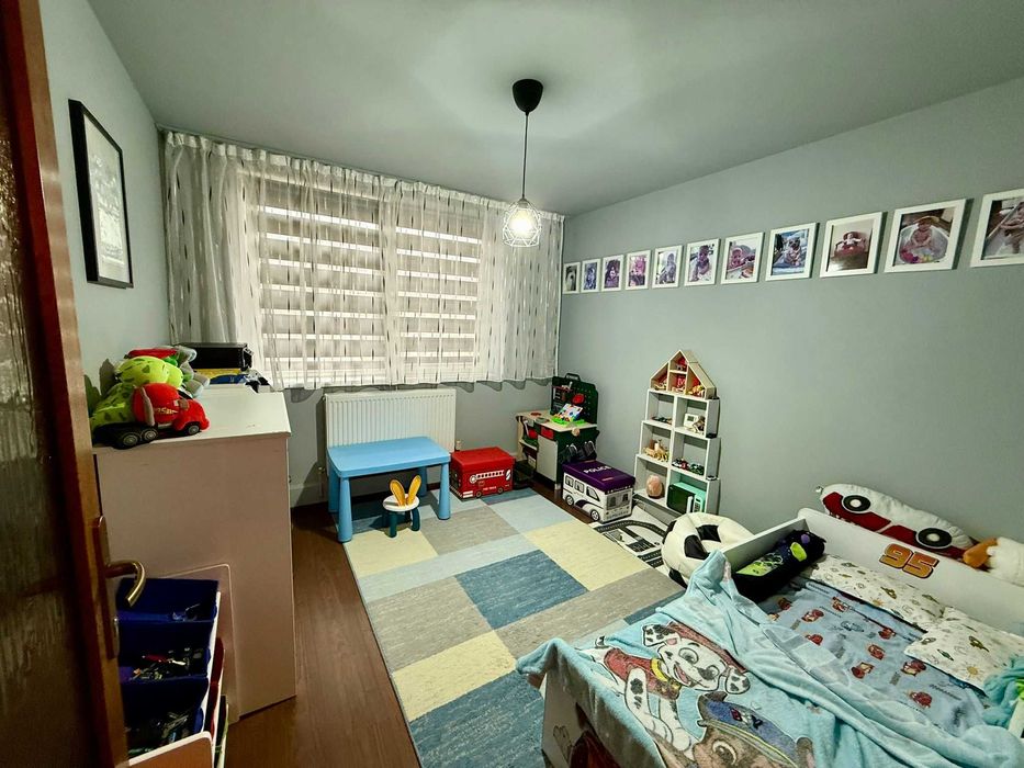 Apartament 3 camere, 68mp, 4/4 + beci curat 13mp