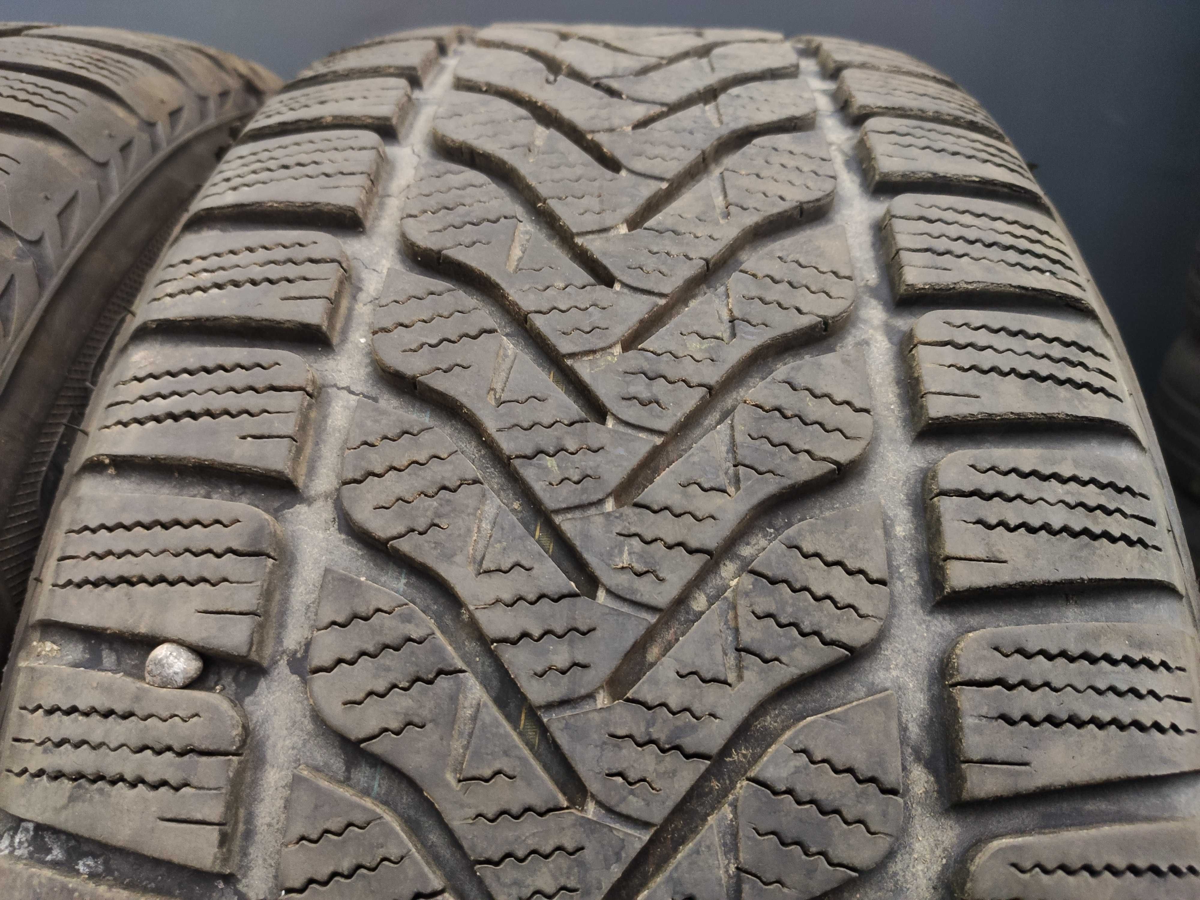 4бр Зимни гуми 235 55 17 - Lassa и Hankook - DOT 21,22