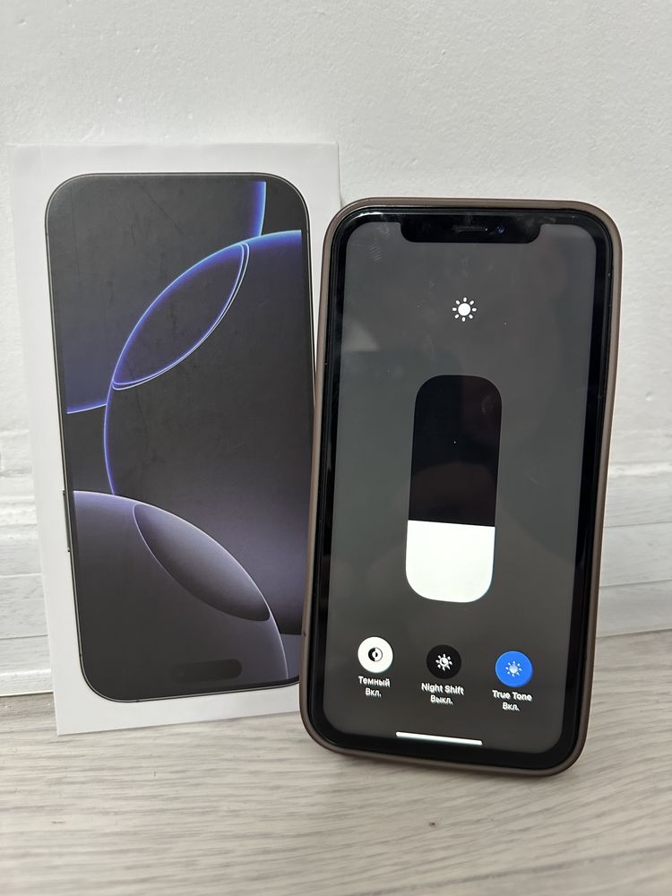 IPHONE XR В Корпусе Iphone 16 pro