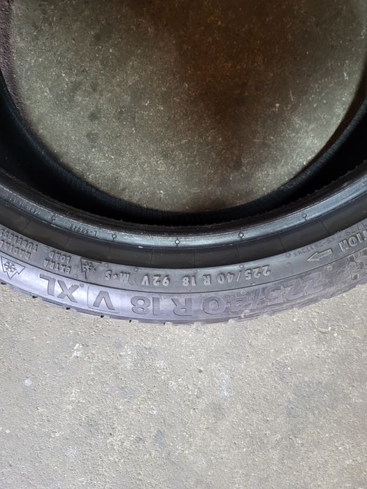 2 anvelope 225 40 R 18 Continental iarna