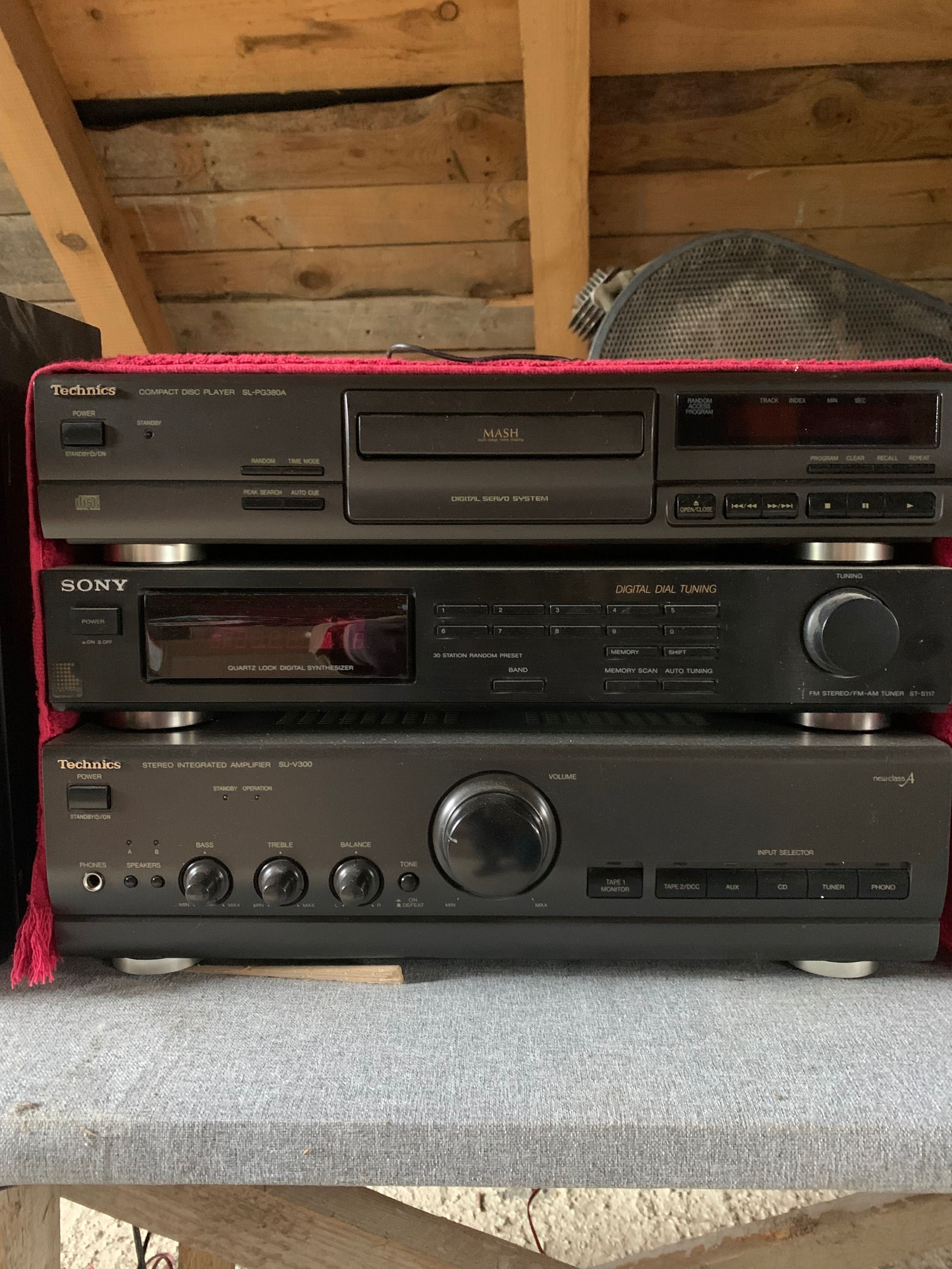Amplificator Technics SU v300 + cd si tuner