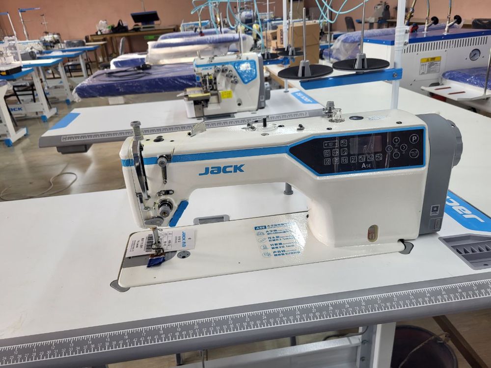 Jack tikuv moshinalari sotiladi hamma modellaridan bor yengi karobkada