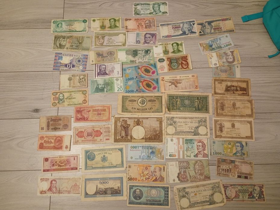 Vând bagnote vechi din Romania și alte țări . De colecție