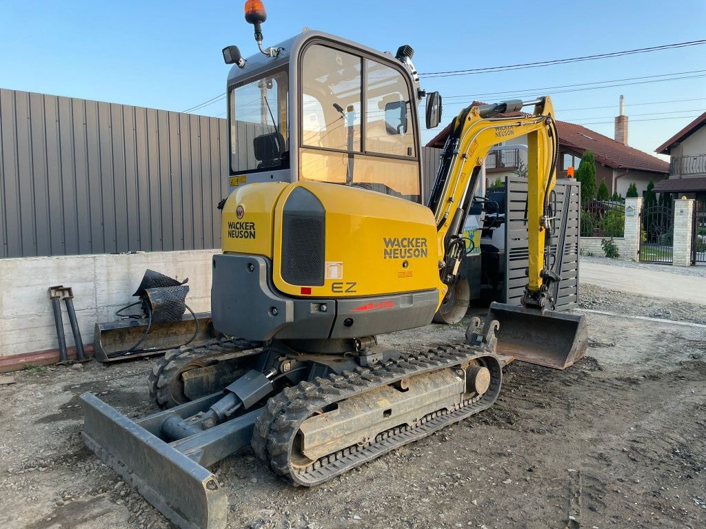 Miniexcavator wacker neuson ez28 vds