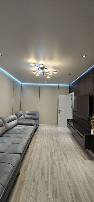 Продается с новым евро ремонтом 4//1/4 юнусабад 13 С мебелью и технико