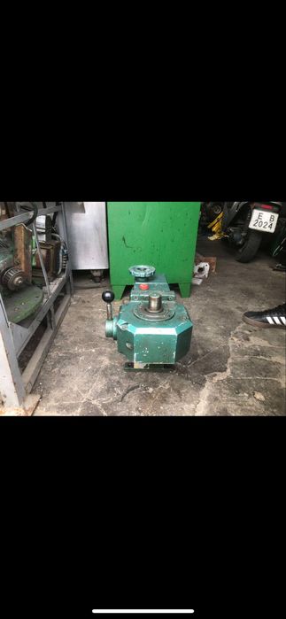 Продавам Редуктори