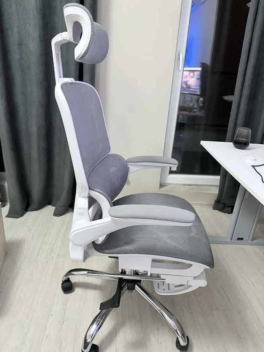 Ергономичен офис стол HB Delux - 3 години гаранция Plasico