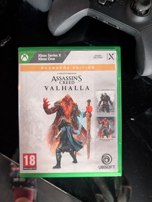 Xbox Series X - 3 контролера и игри