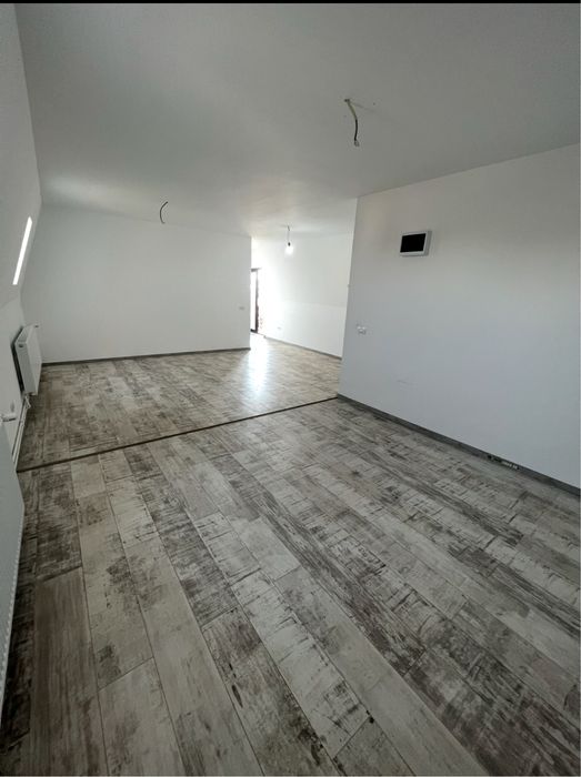 Spatiu comercial / de birouri Bragadiru zona noua