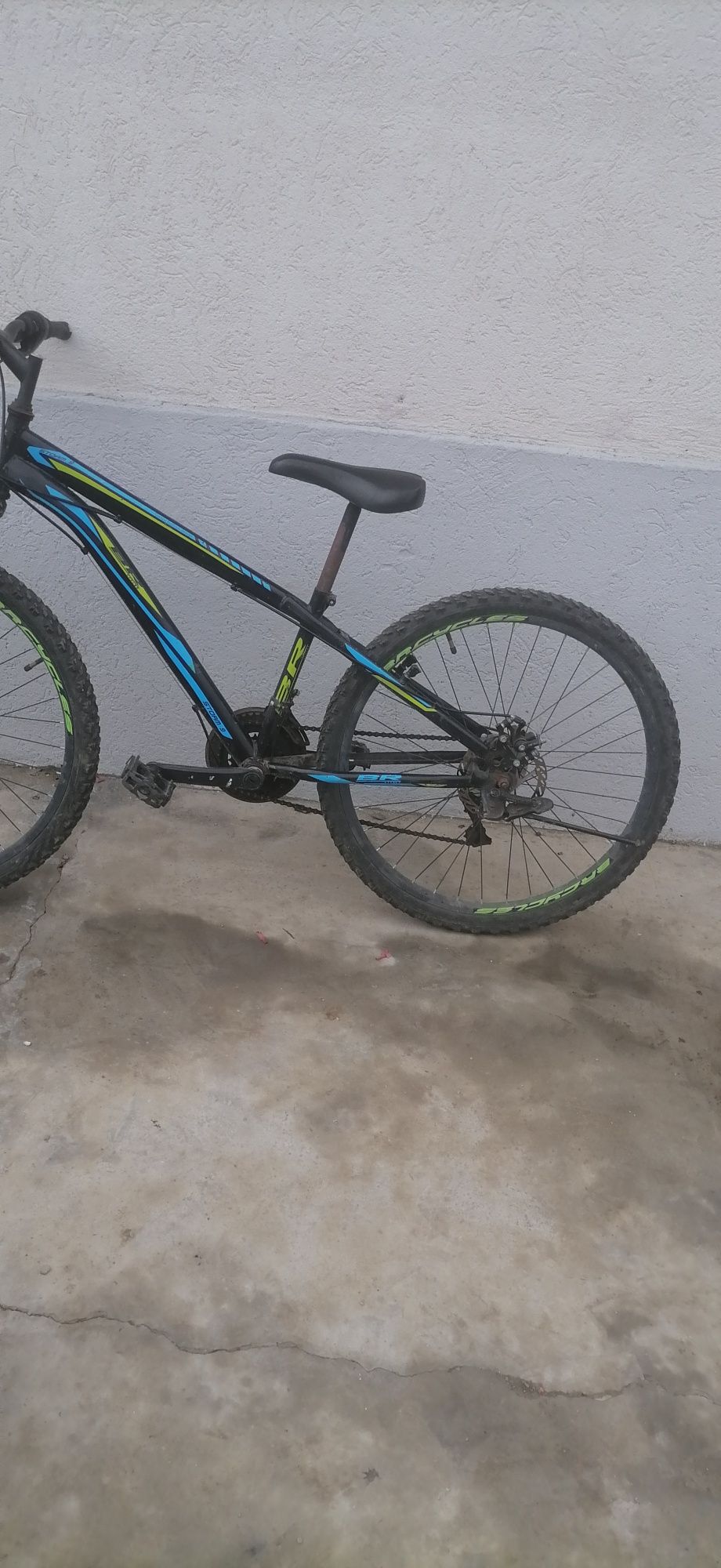 Vand bicicleta roti de 26