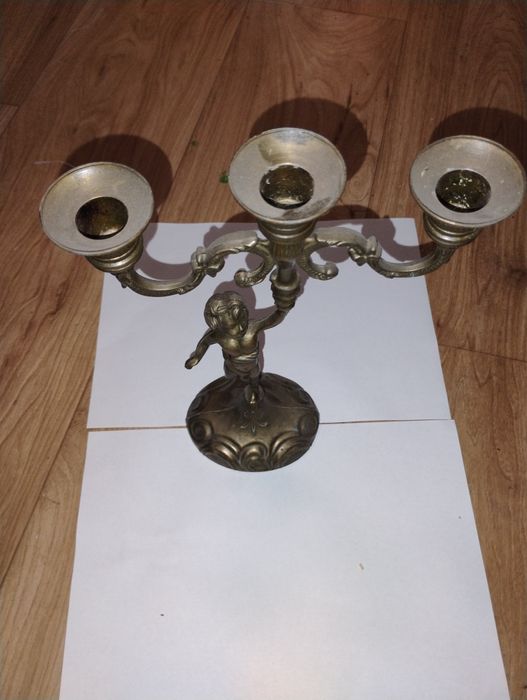 Statuie veche din bronz cu 3 brațe