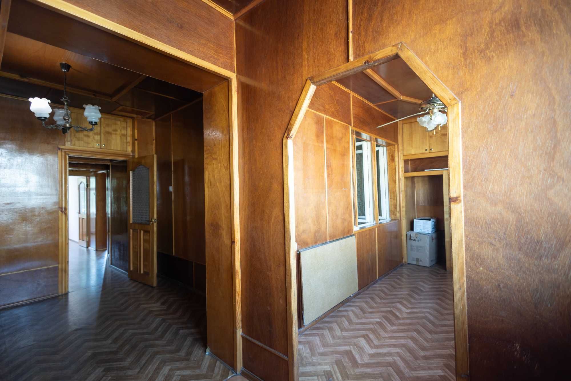 Продам квартиру Юнусабад 16, 4/3/9, 96кв м