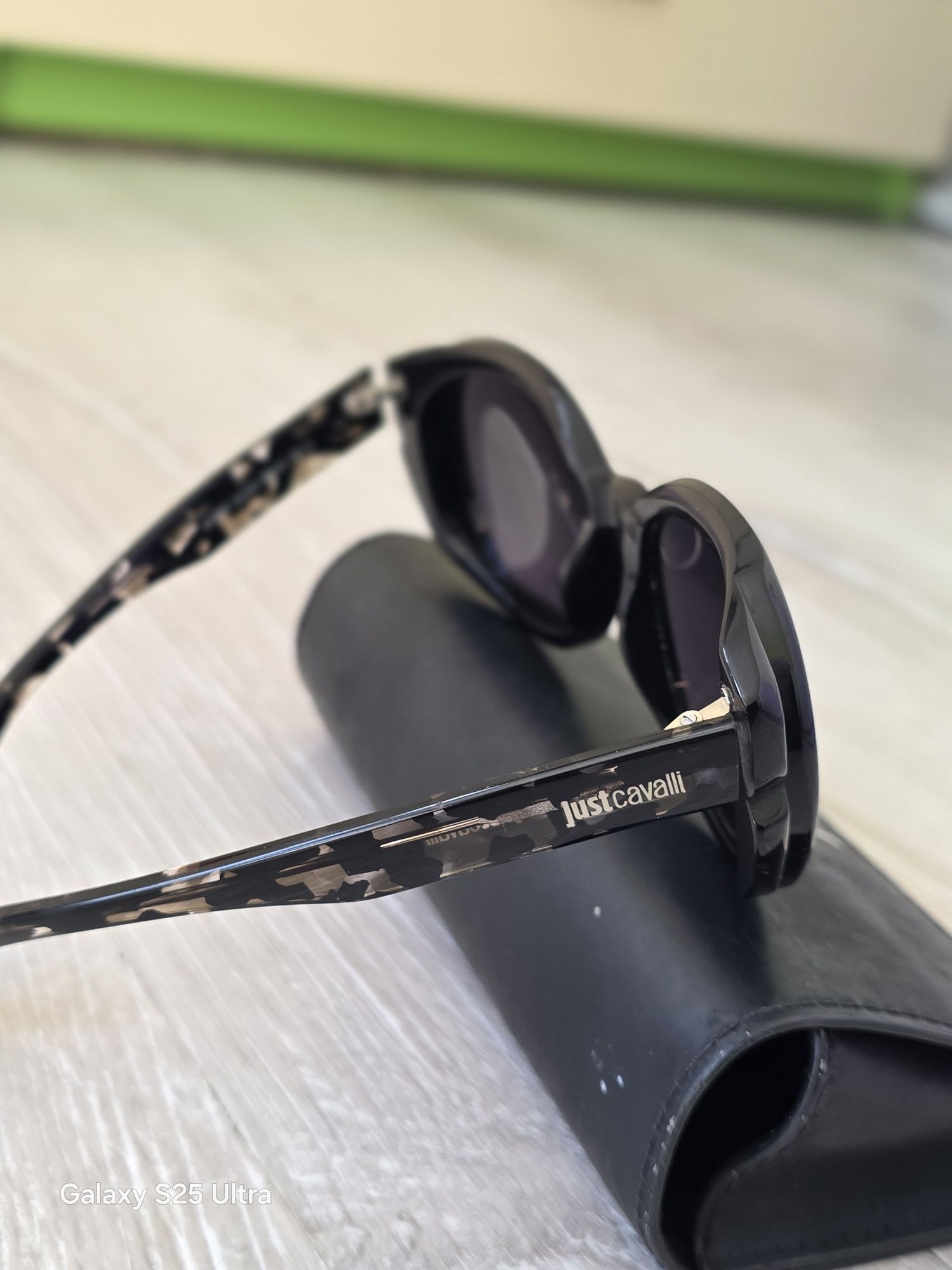 Слънчеви очила Justcavalli
