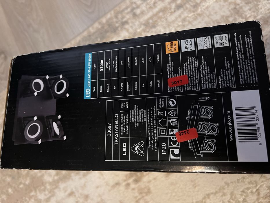 Lustra cu 4 leduri mobile