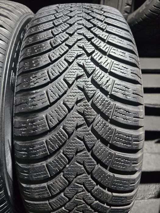 Anvelope 215/60 R16 FALKEN de iarna