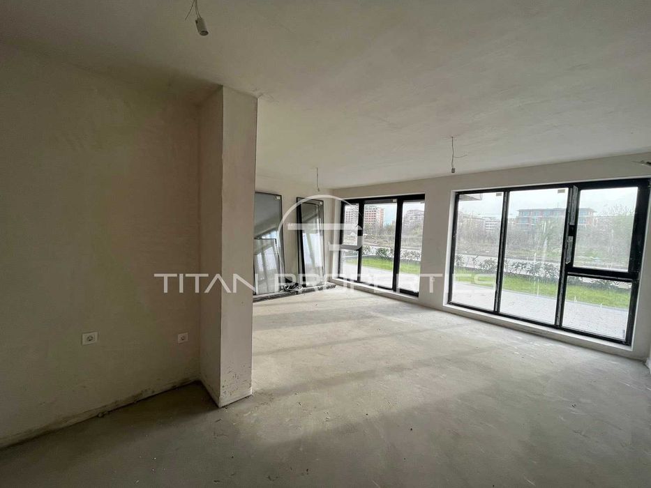 Продава се Двустаен апартамент в Пловдив, Христо Смирненски - 73 кв.м за 2576 €/кв.м - Снимка #1