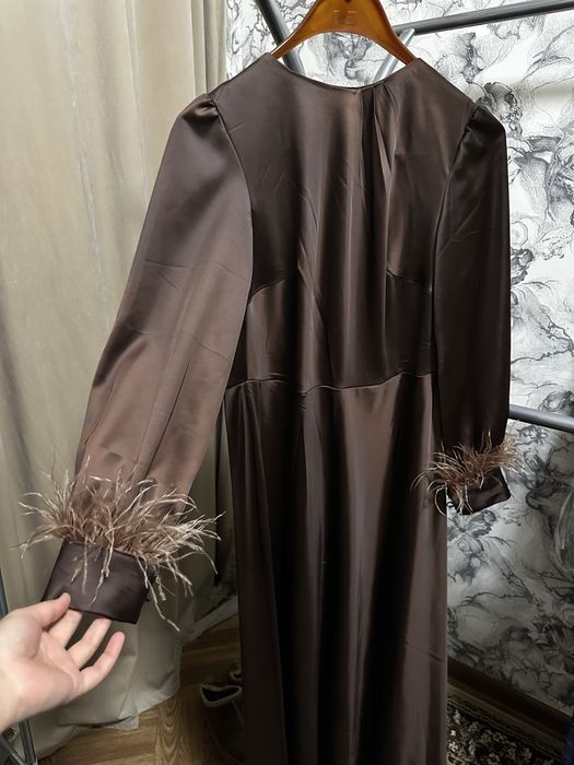 Платье из шелка