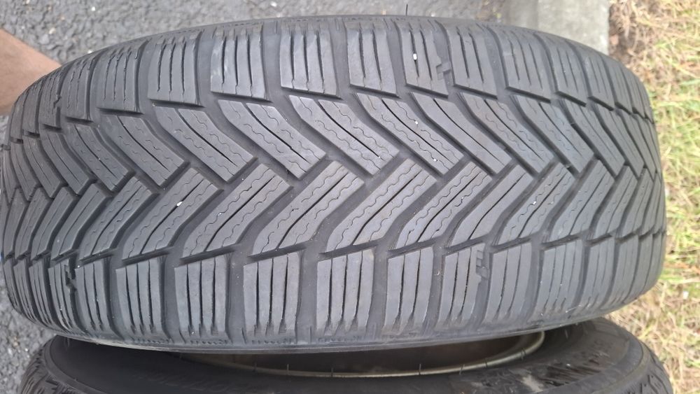 Jenti aliaj originale Vw cu anvelope 195/65 R15 M+S iarna