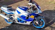 Suzuki gsxr 750 injecție.