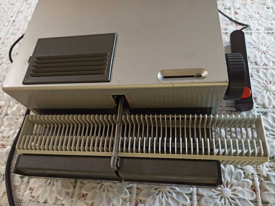 Диапроектор за диапозитиви