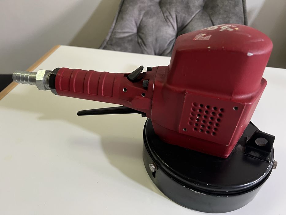 Polizor pneumatic Georges Renault KL260B6C – Made in France