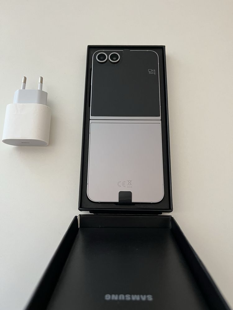 Samsung Z Flip 6 256GB