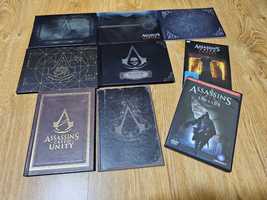 Artbooks de colectie Assassins Creed , Batman Arkham Asylum si altele