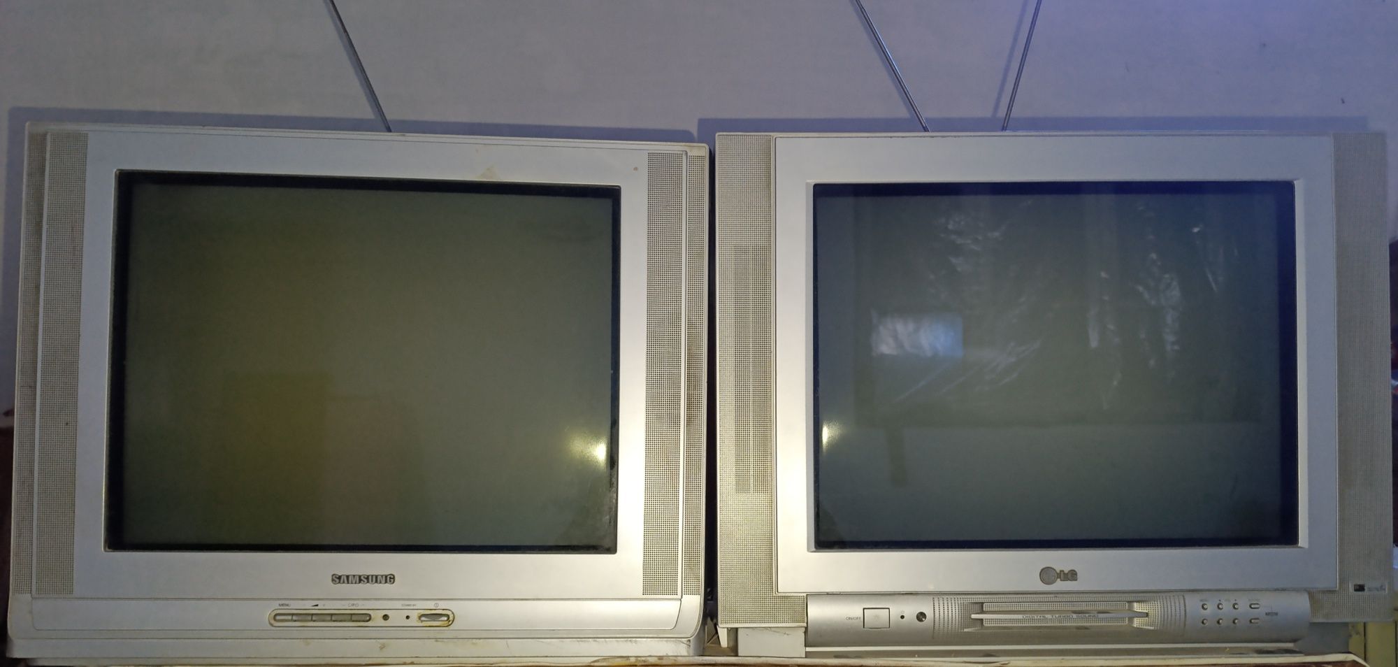 Телевизоры LG, SAMSUNG