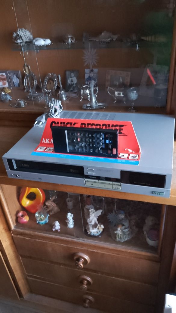 AKAI-VS-37EDG.Ново Мостра.